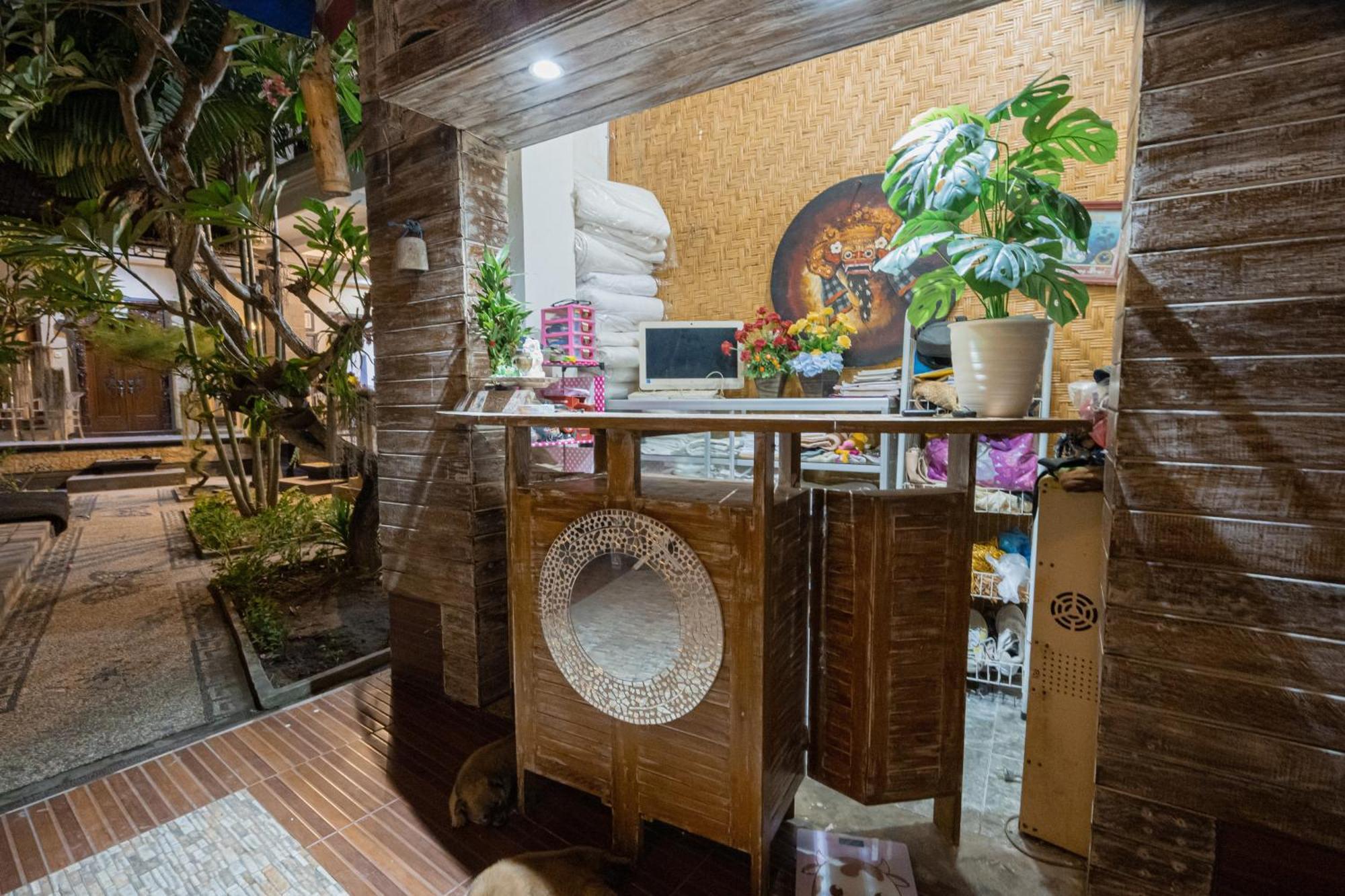 梅尔家庭旅馆 Batununggul 外观 照片